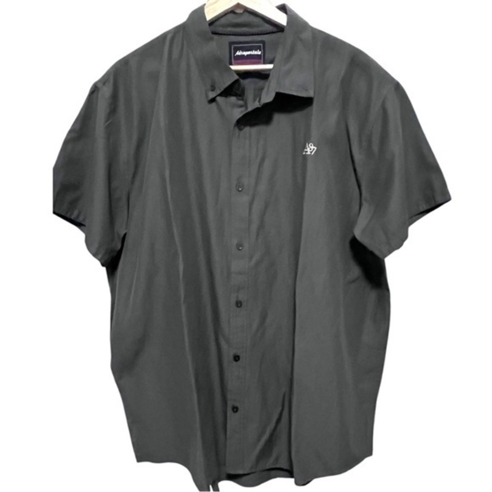 Aeropostale Buttoned Down Gray Shirt